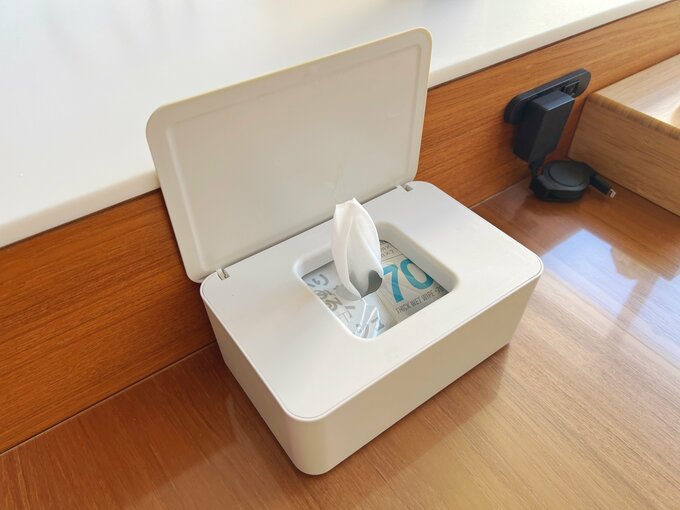 ウェットティシュ