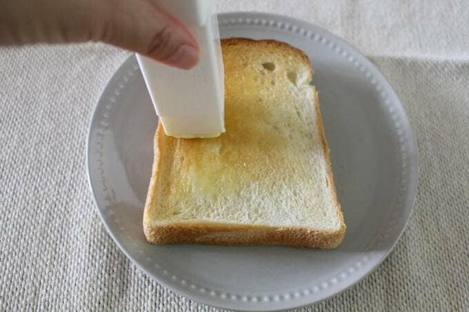 直ぬりバタースティック