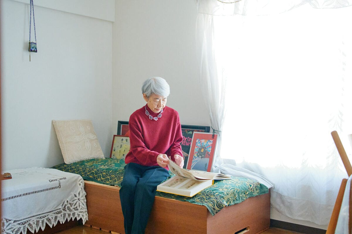 74歳、ものを持たずに最小限の暮らし。「1000通の手紙」も