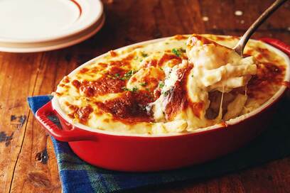 生クリーム、ホワイトソースなしマカロニグラタン。簡単なのにごちそうレシピ