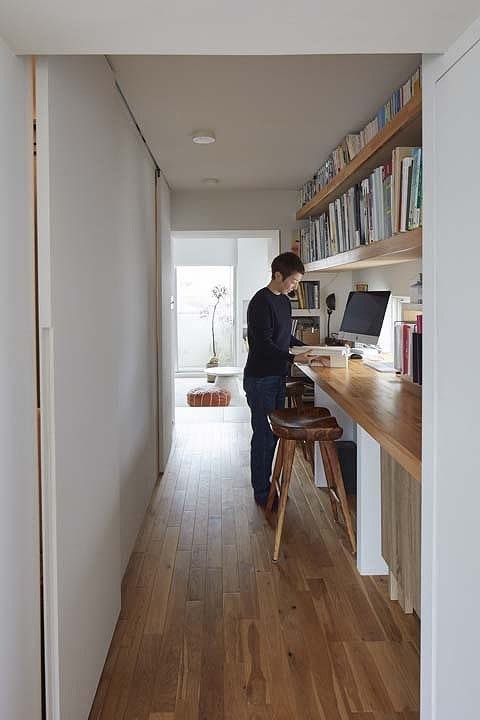 廊下を活用したワークスペース