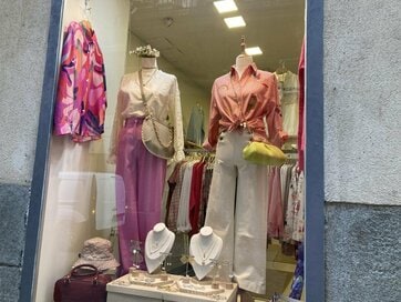 50代ひとり暮らし「物欲が消えた」スペインでの日々。流行を追わなくても満たされる