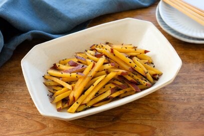 何度も食べたい「サツマイモ」のキンピラ。甘辛味でお弁当にもぴったり