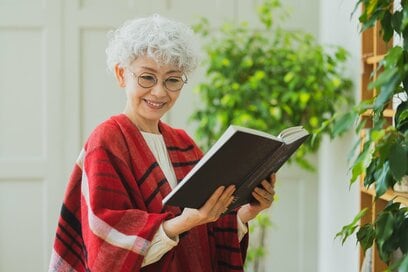 60代ミニマリストが実践する、本の手放し方。「教養」の思い込みは捨てよう