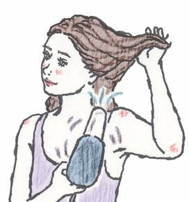 老け髪を防ぐヘアケア習慣。 ドライヤーは左耳の下から