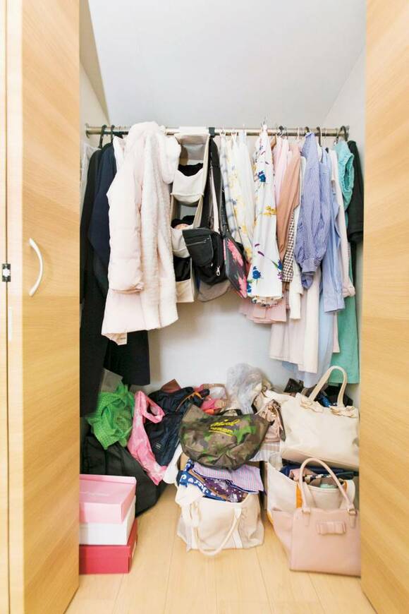 ごちゃごちゃクローゼット