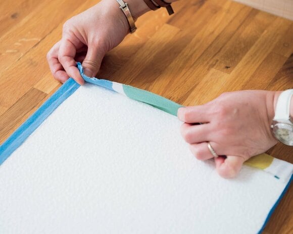 ワが寄らないように折り返してはる。