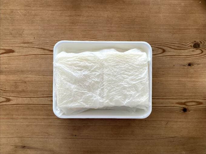 容器にサンドイッチ