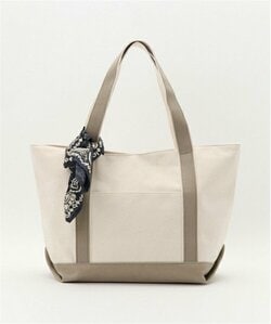 バッグやベルトループなどにアクセサリー感覚でつける