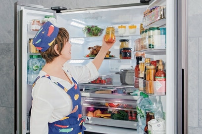 料理家も迷う「究極の冷蔵庫」2タイプを比較！機能・収納・デザインの実力は？