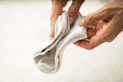 中村江里子さんに教わる！靴下が小さくなるたたみ方