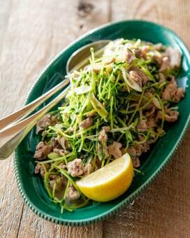 家政婦・志麻さんの節約レシピ。豆苗と豚こまの絶品炒め