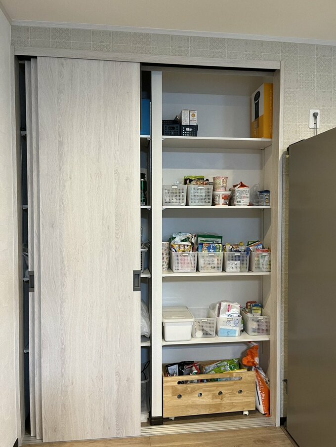 大工工事でパントリーを設置