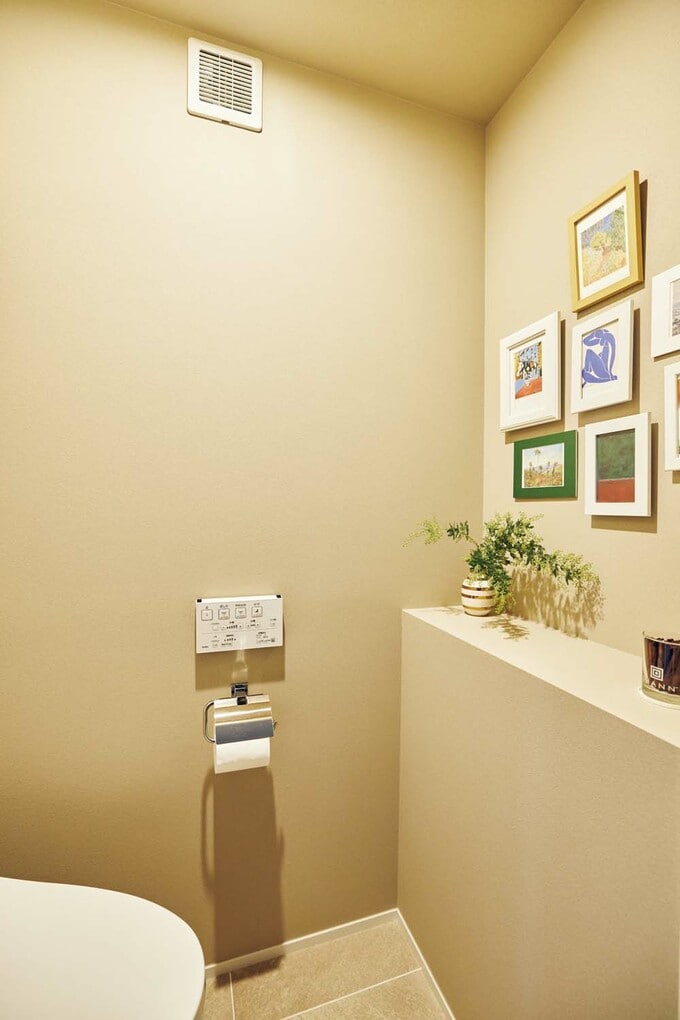 トイレと洗面室の間仕切り壁