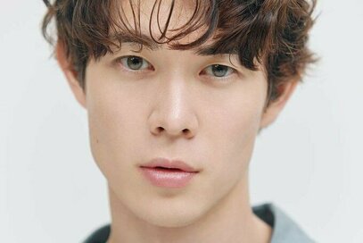 宮沢氷魚さんインタビュー。朝ドラ撮影中の欠かせないルーティンとは？