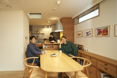 アンガールズ田中さん「小さく建てて大きく暮らす」敷地20坪のお宅に感心