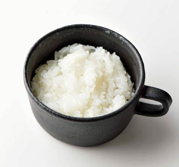 カップに白米