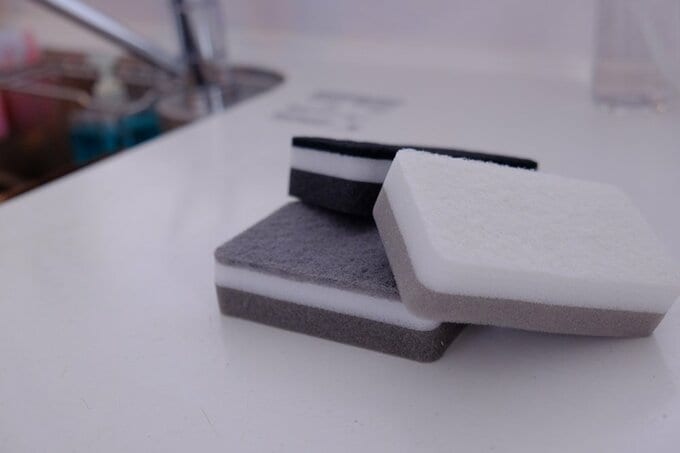 スポンジ3つが重なっている様子