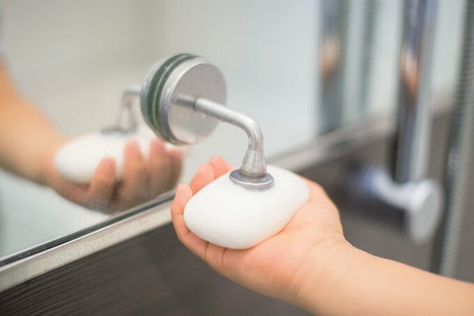 石けんを空中収納