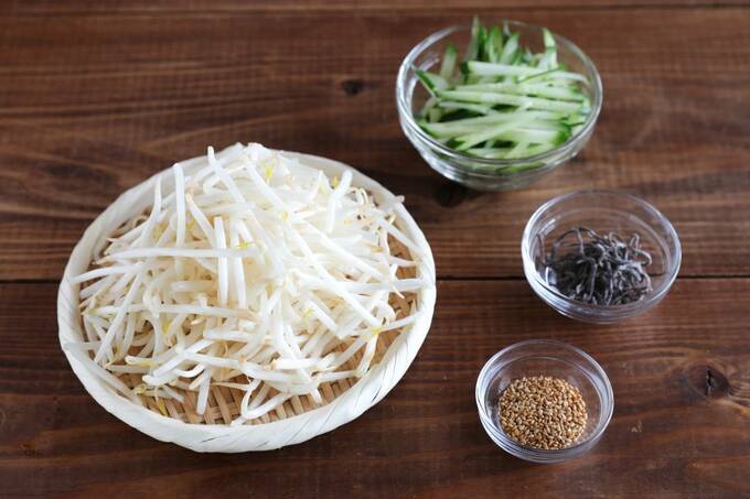 モヤシやキュウリなど