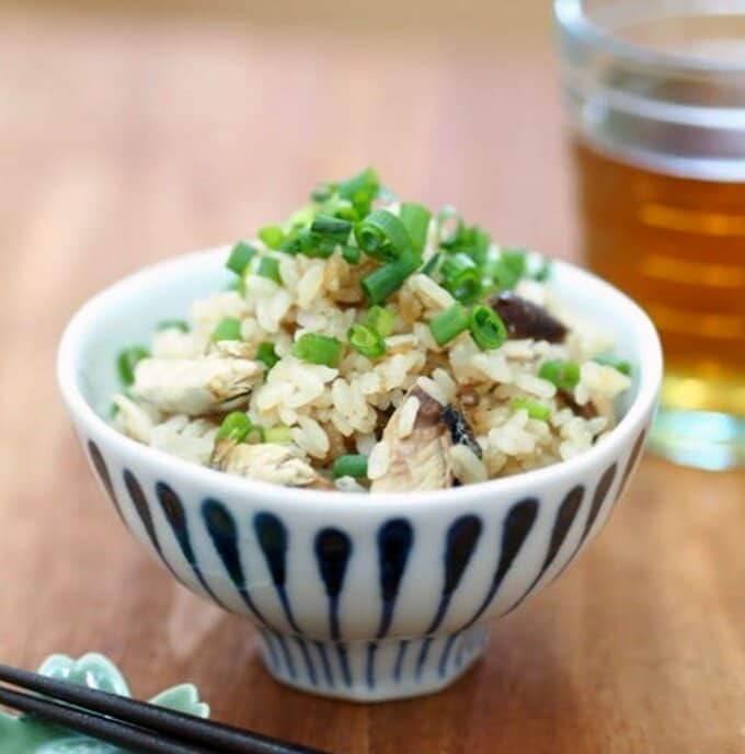 「サンマの炊き込みご飯」のつくり方を紹介します