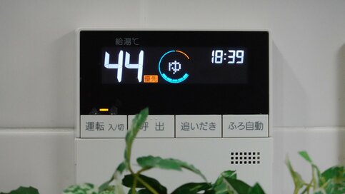 「血液ドロドロ度」を簡単チェック。入浴時のヒートショックや突然死予防策＆体操