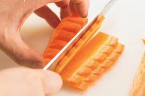 ニンジンのエスニック切り