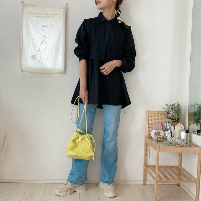 きれいめシャツと合わせて