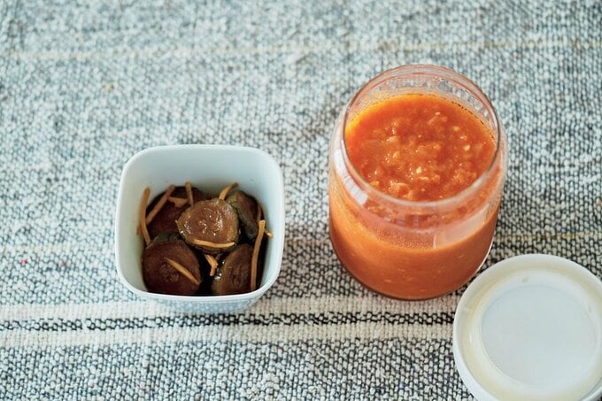 トマトソースと漬物