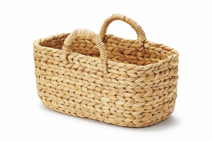 ウォーターヒヤシンス 持ち手付オーバル バスケット 小（約幅37×奥行18.5×高さ16cm　￥1490／無印良品 銀座店）