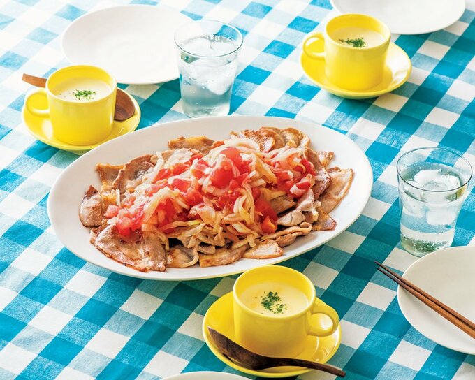 豚のソテーサラダのせとコーンクリームスープ