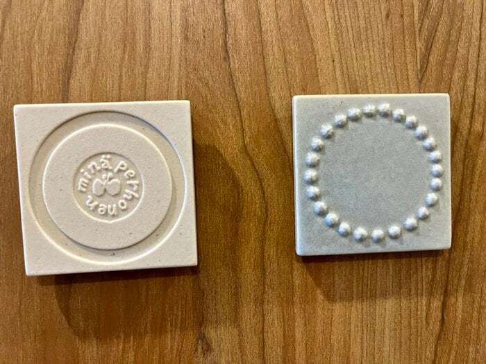 ミナペルホネンの八角タイルトレイ　鍋敷き ミナペルホネンの八角タイルトレイ 鍋敷き タイル - 鍋敷きの人気通販