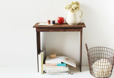 セリアの木板でコンパクトテーブル！組み合わせるだけのDIY
