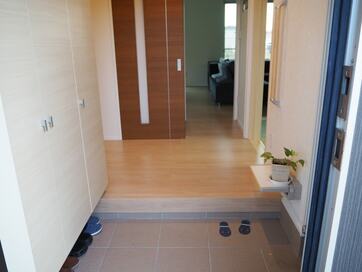 バリアフリー住宅で一生涯快適に暮らすには「トイレ＆玄関＆廊下」に注目