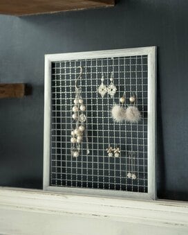 100円グッズできる！おしゃれなアクセサリーかけのつくり方