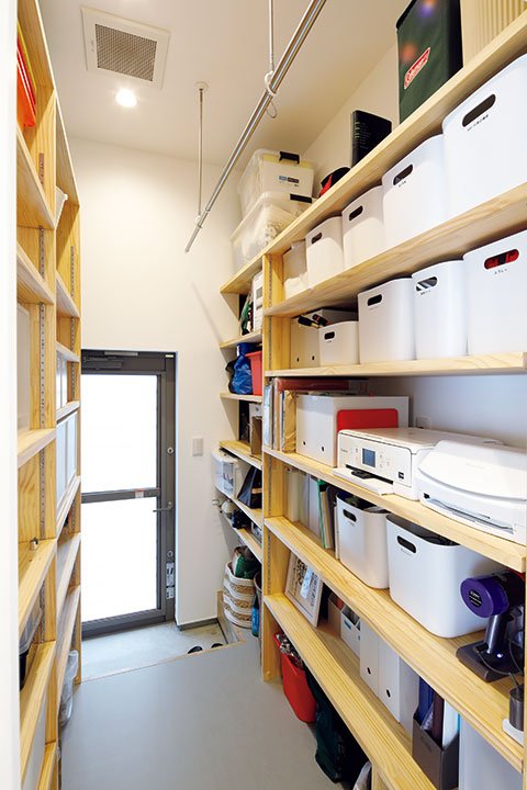 キッチンの北側の収納