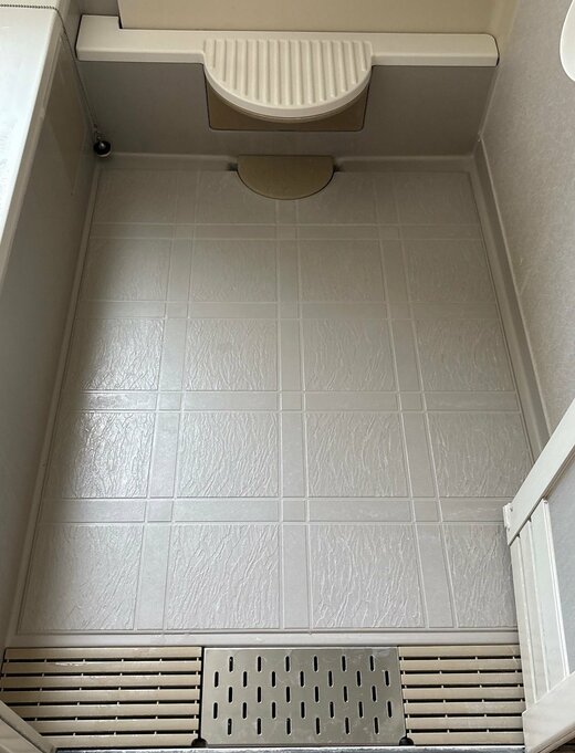 写真:風呂口カバー