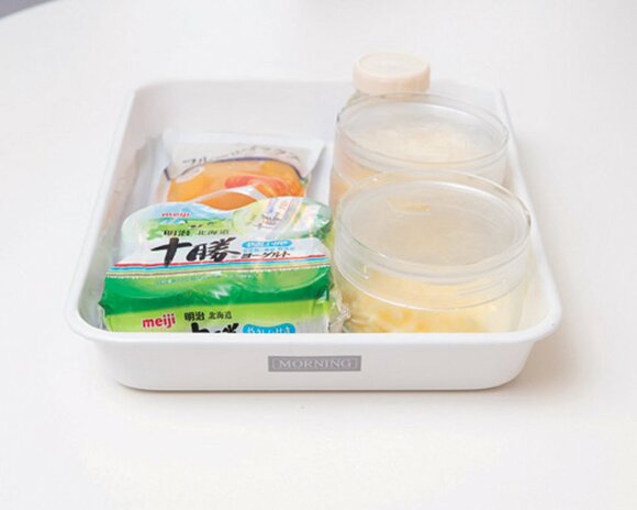 上段は引き出し式収納に