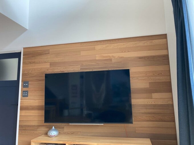 リビングのテレビ設置面