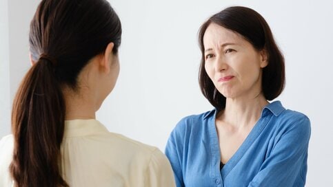 子持ちだけど「自分の子ども以外は苦手…」という37歳のお悩みに、清水ミチコさんがズバリ回答