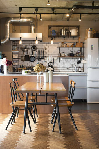 スッキリしたオープンキッチン