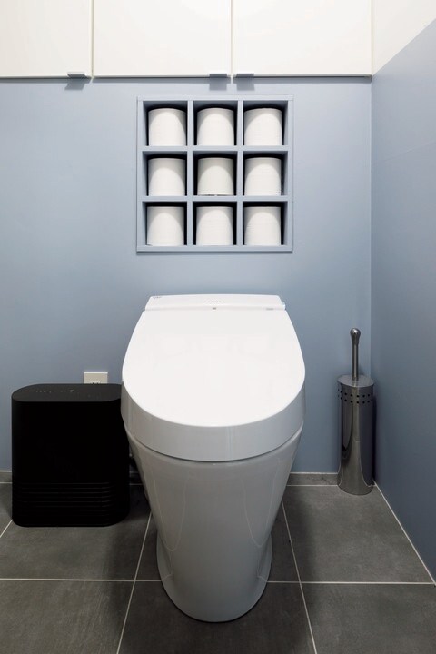 洗面と同じスペースにあるトイレ