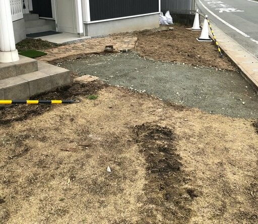 外構工事中の庭