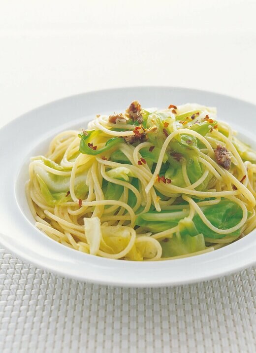 キャベツとアンチョビーのスパゲティ