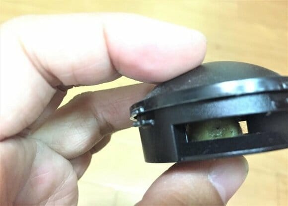 毒餌が見えるタイプと見えないタイプの違いは?