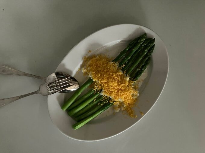 アスパラのミモザ風