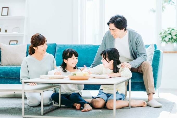 子ども2人と夫婦