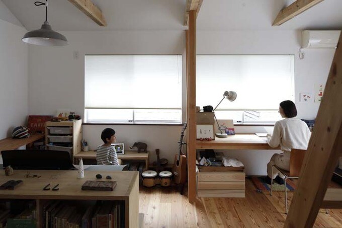 妻の仕事部屋兼長男の遊び場