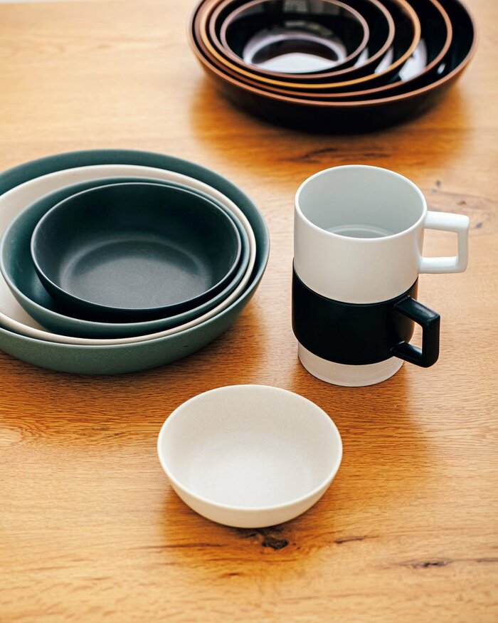 プチプラ食器でもセンスのいい食卓はつくれる。StandardProductsの