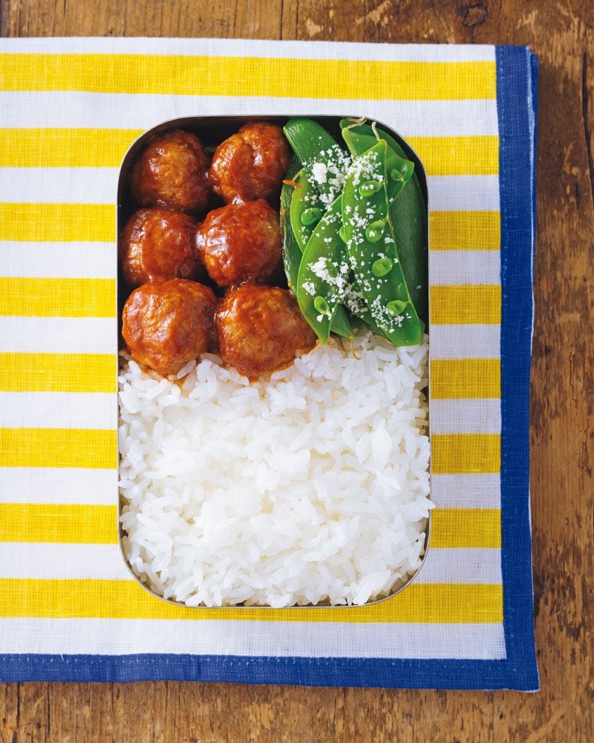 主菜も副菜もレンチンにおまかせ 鶏ひき肉でつくるミートボールお弁当 Esseonline エッセ オンライン